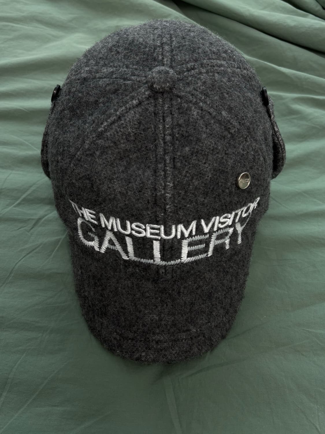 더 뮤지엄 비지터 트루퍼 햇 모자 상품이미지4