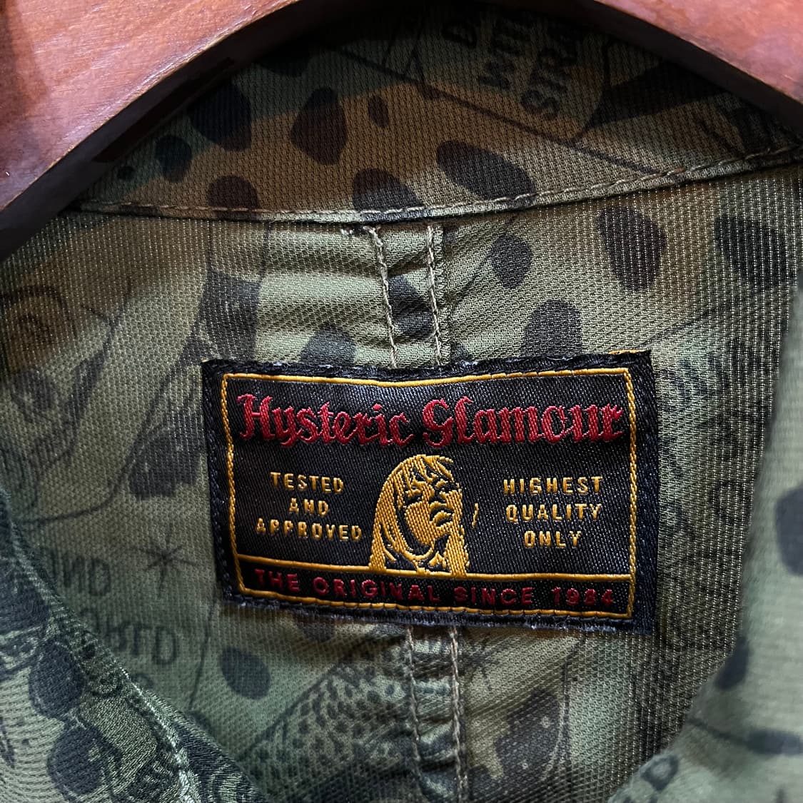 히스테릭 글래머 밀리터리 패턴 셔츠 상품이미지4