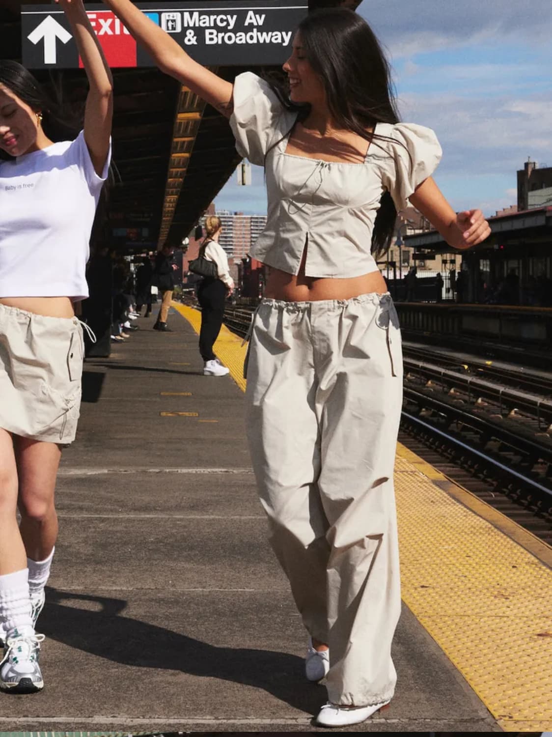 디트로이트 파라슈트 팬츠 샌드 상품이미지1