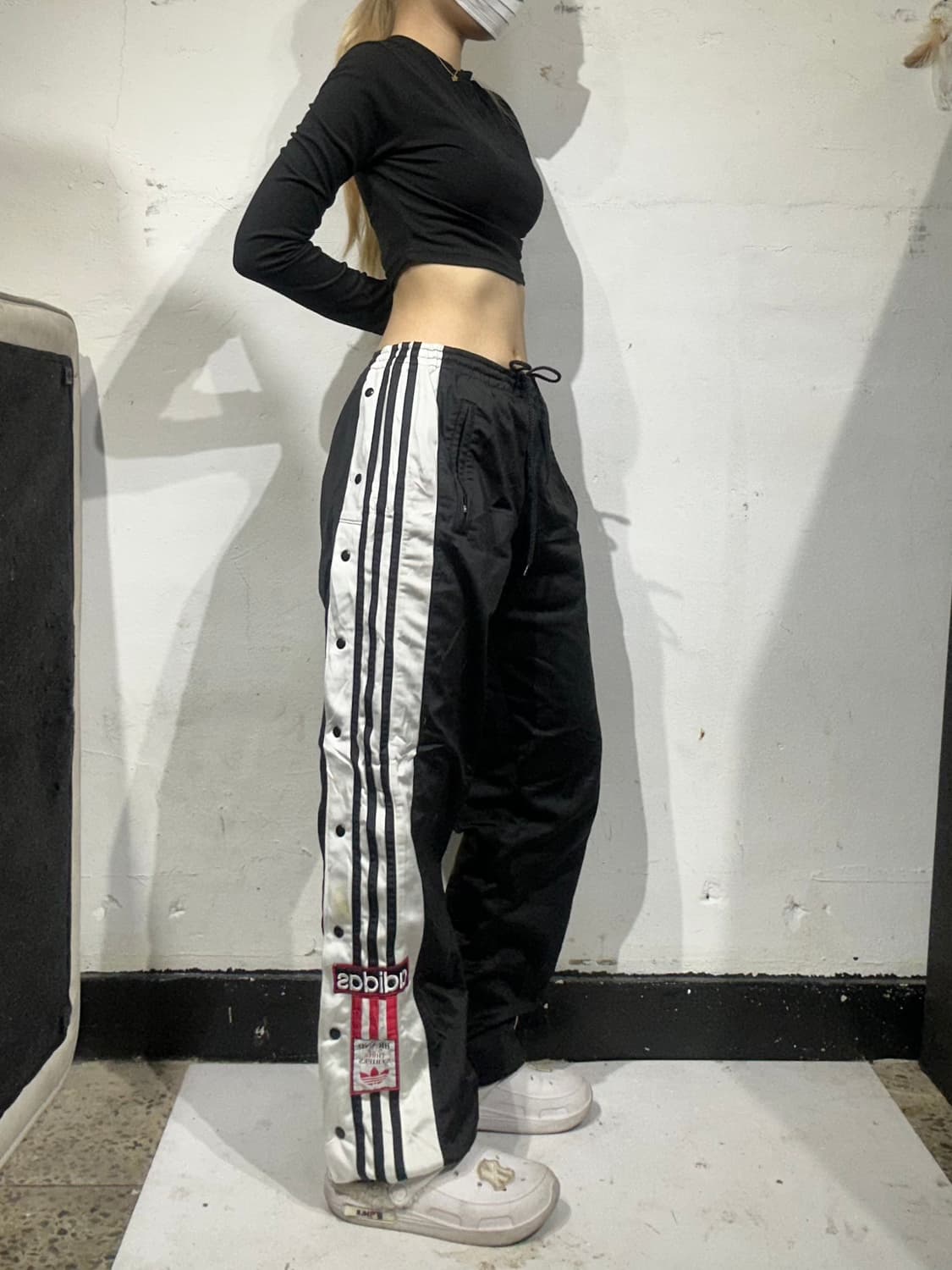 90s 아디다스 블랙 화이트 사이드 버튼 스냅 팬츠 추리닝 바지  상품이미지1