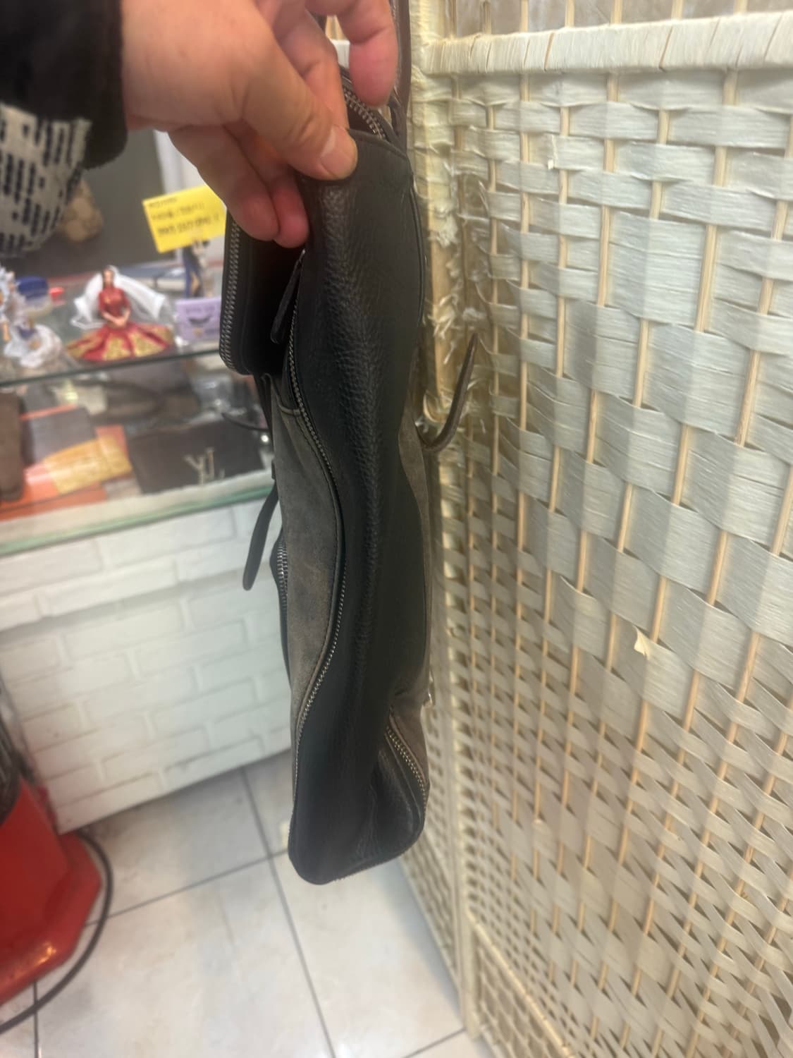 정품 우영미 지퍼 레더 변신 숄더백 팝니다 상품이미지3