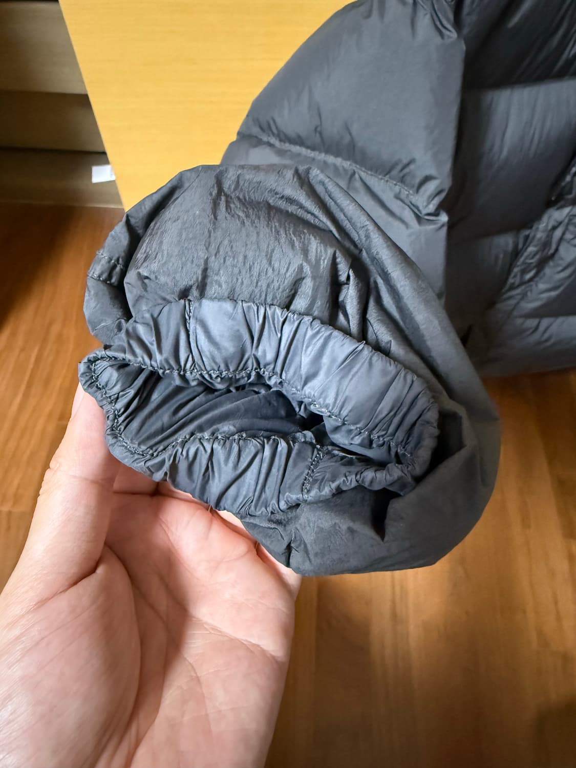 스톤아일랜드 25FW 크링클랩스 다운 패딩 리드그레이 XL 상품이미지2