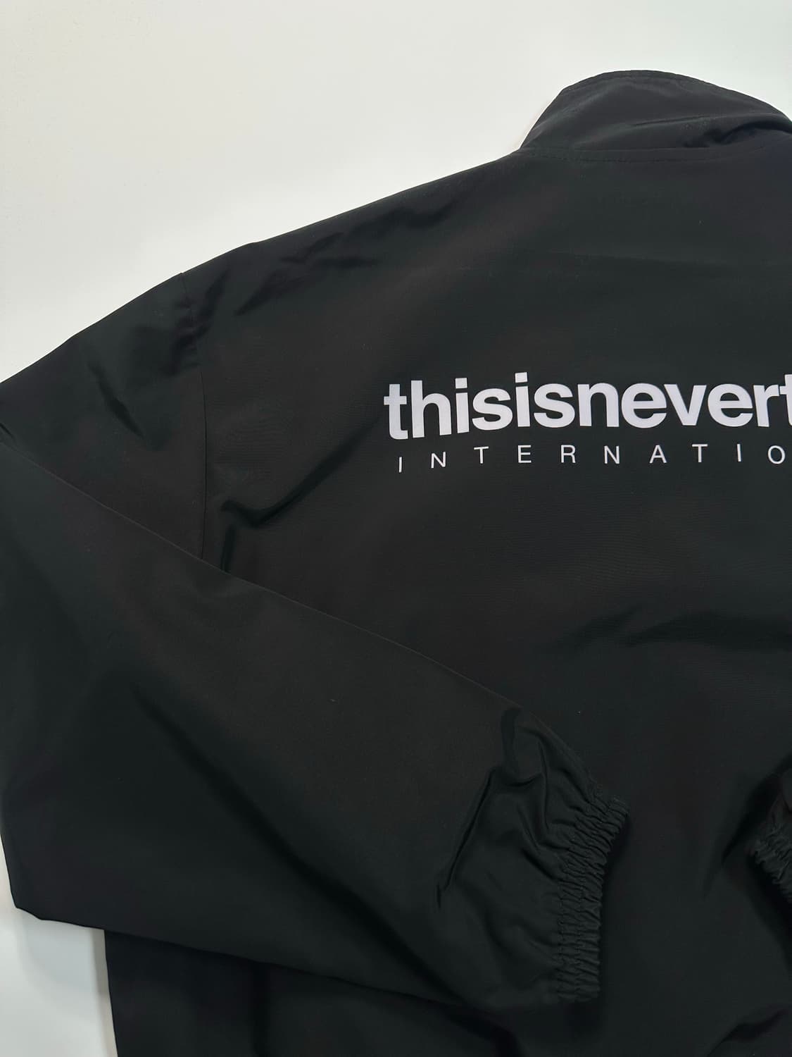 디스이즈네버댓 블랙 나일론 자켓 상품이미지6