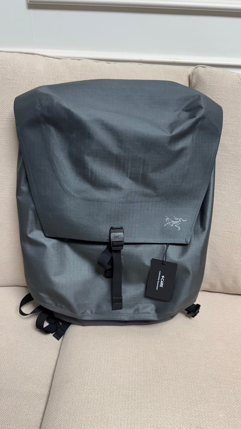 아크테릭스 그랜빌 20 다크그레이 정품보증서 상품이미지2