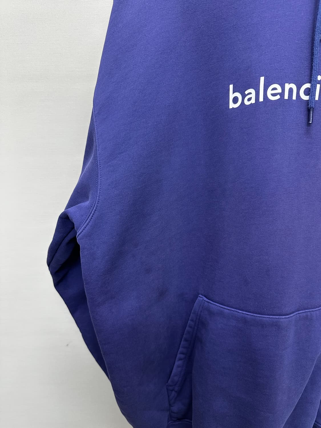 발렌시아가 로고프린팅 후드티 ( 105 ) 상품이미지8