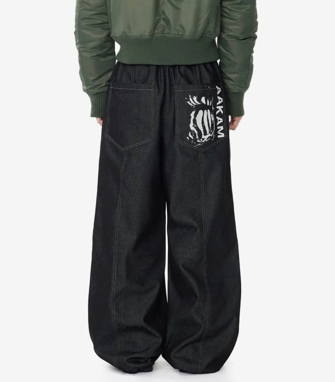 아캄 Knee Pin-tuck Printed Denim Pants 상품이미지1