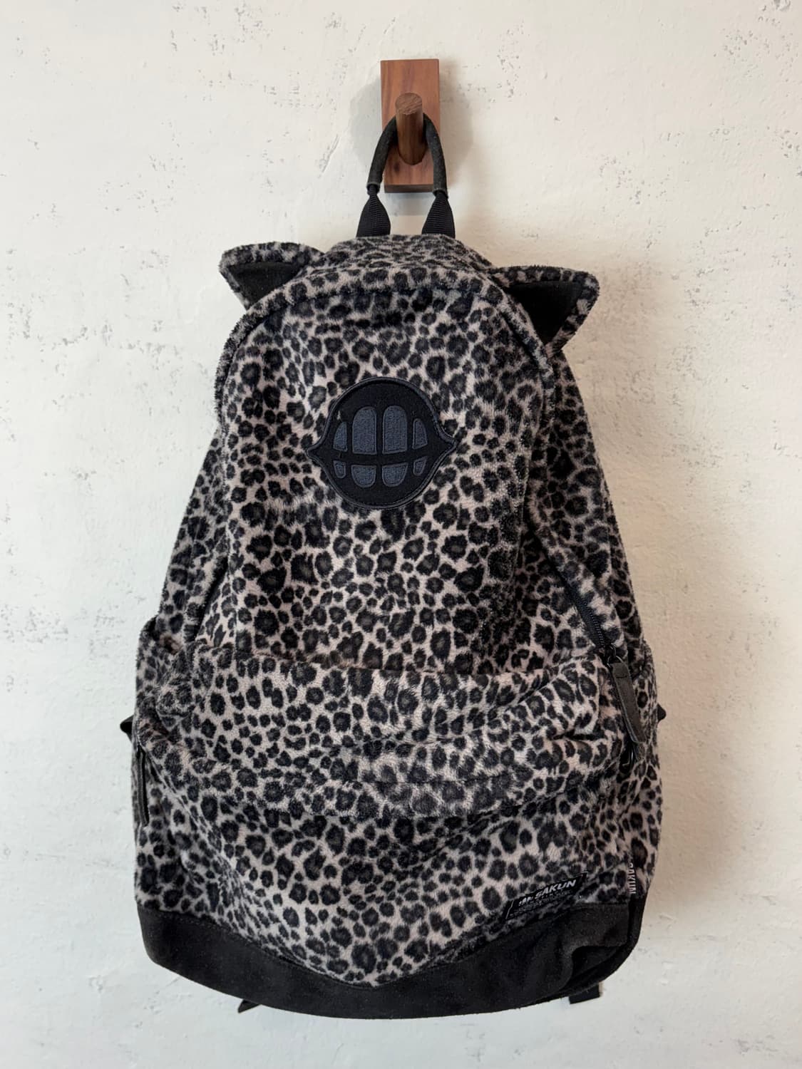 사쿤 올드스쿨 Y2K 레오파드 백팩 상품이미지4