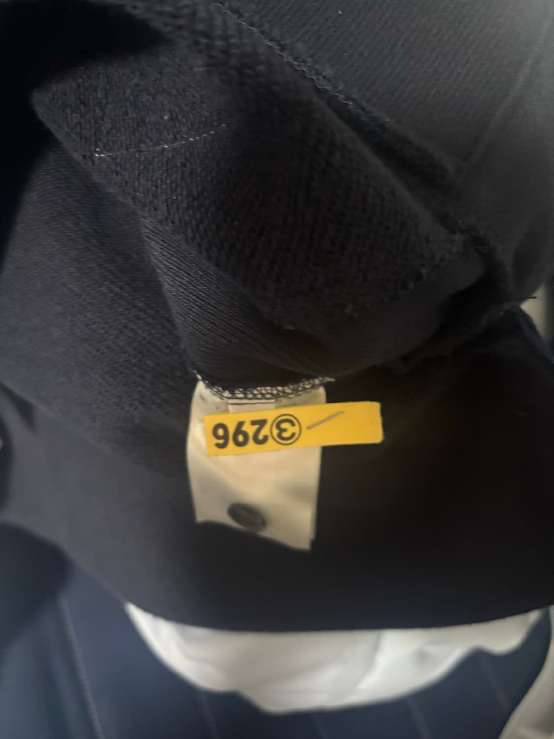 톰브라운 루프백 저지 니트 엔지니어드 사선 맨투맨 상품이미지5