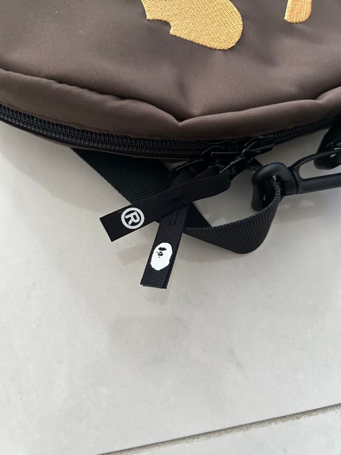 BIG APE HEAD SHOLDER BAG 빅 에이프 머리 숄더백 상품이미지4