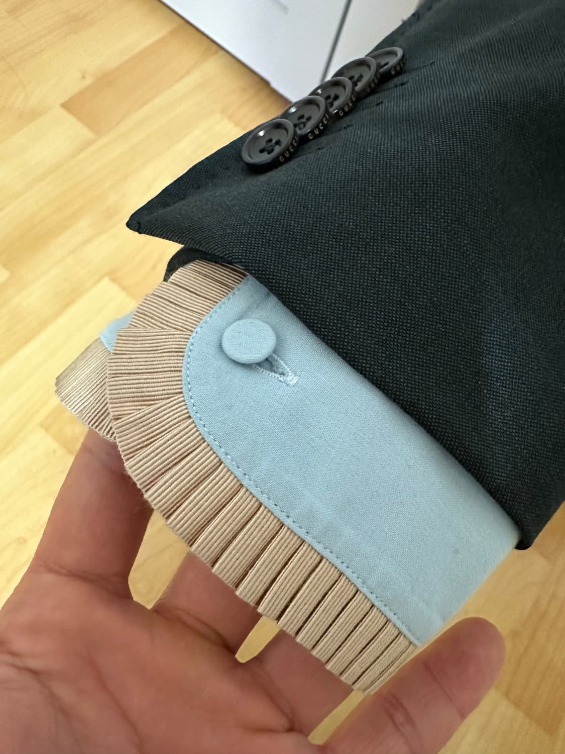 구찌 모헤어 수트 + 실크 셔츠 일괄판매 상품이미지5