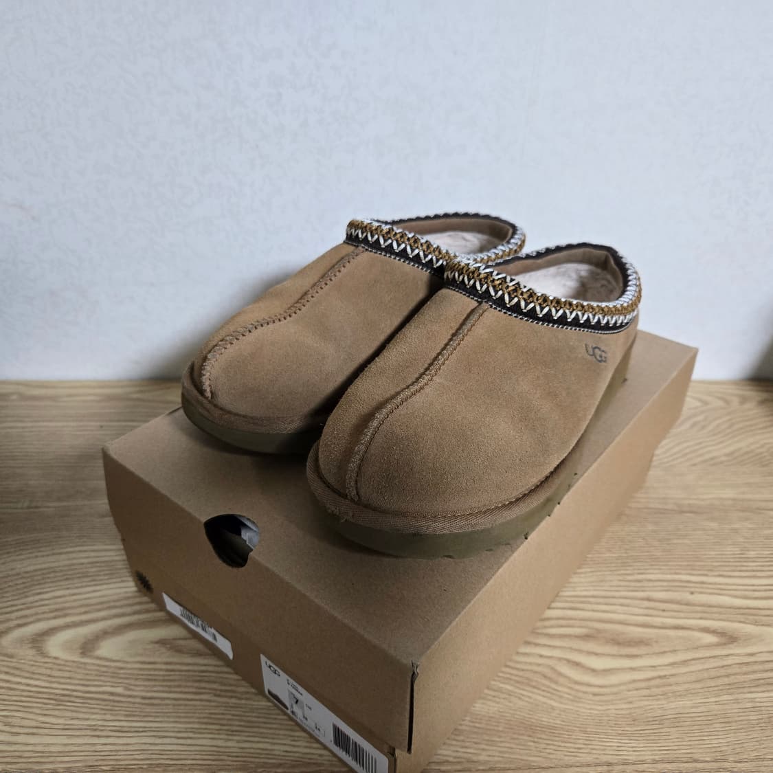 240 UGG 미국어그 타스만 체스트넛  상품이미지1