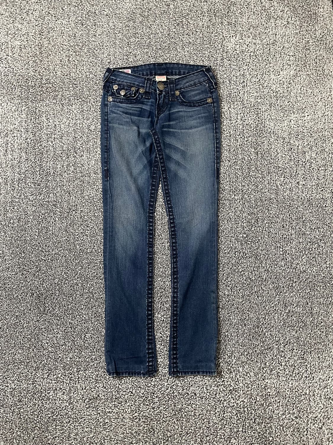 빈티지9. 트루릴리전 로우라이즈 워시드 슬림핏 진 데님팬츠 청바지 상품이미지1