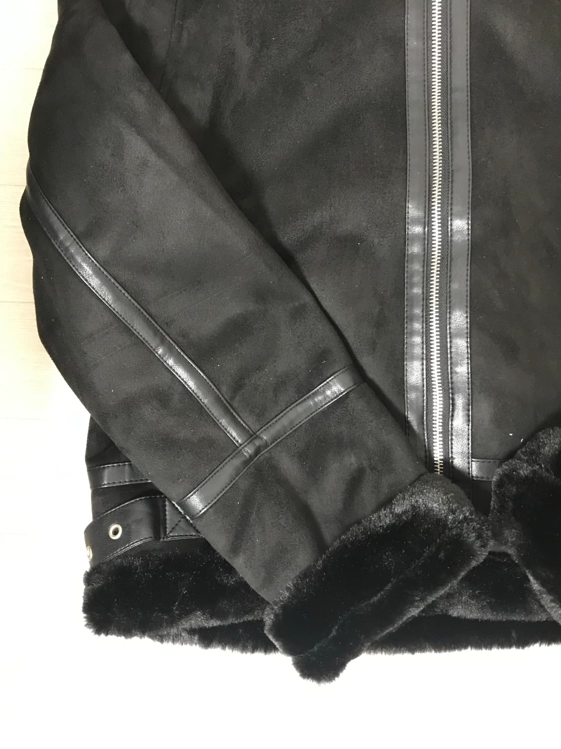 퍼 배색 무스탕 상품이미지4