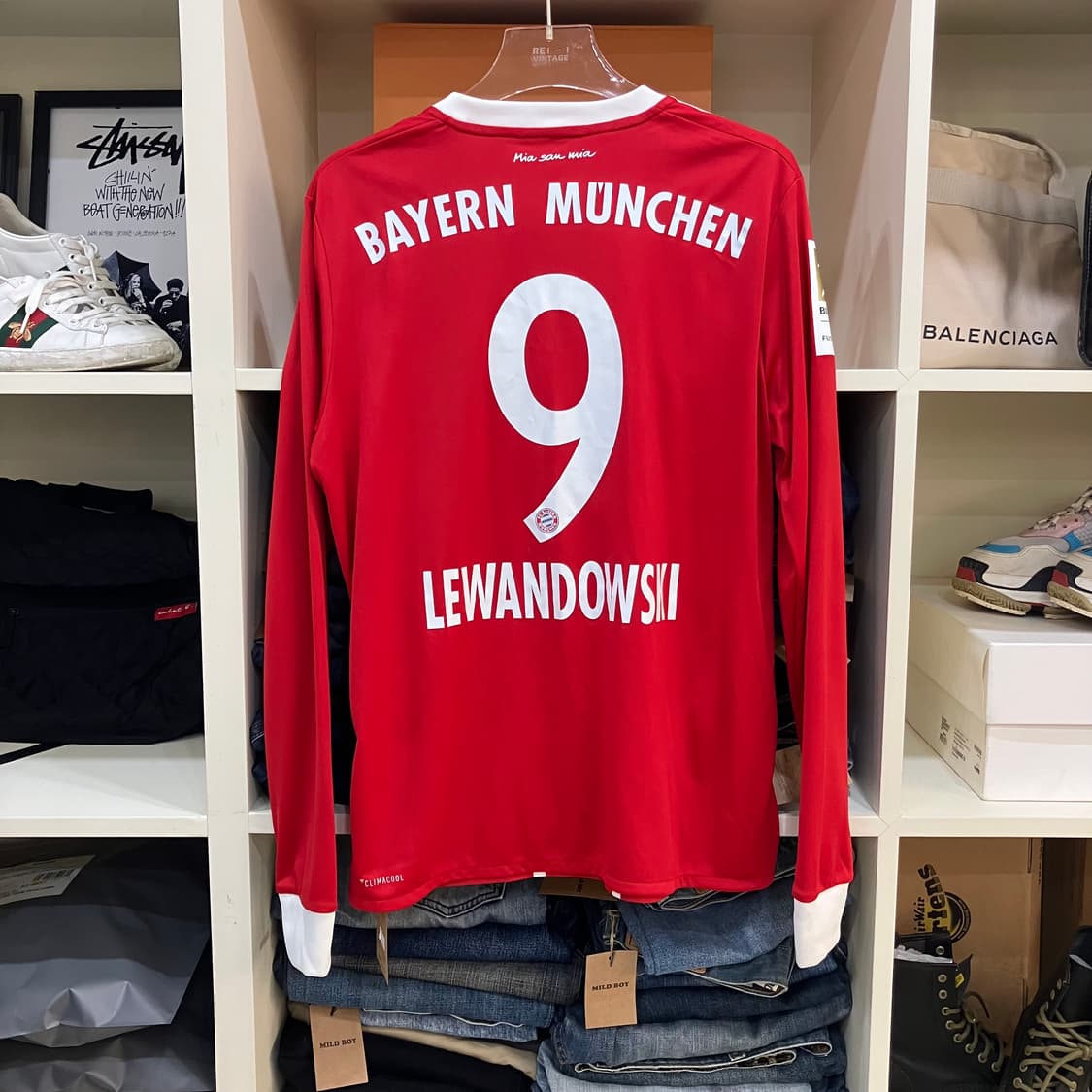 17-18 아디다스 바이에른 뮌헨 레반도프스키 홈 유니폼 XL 상품이미지3
