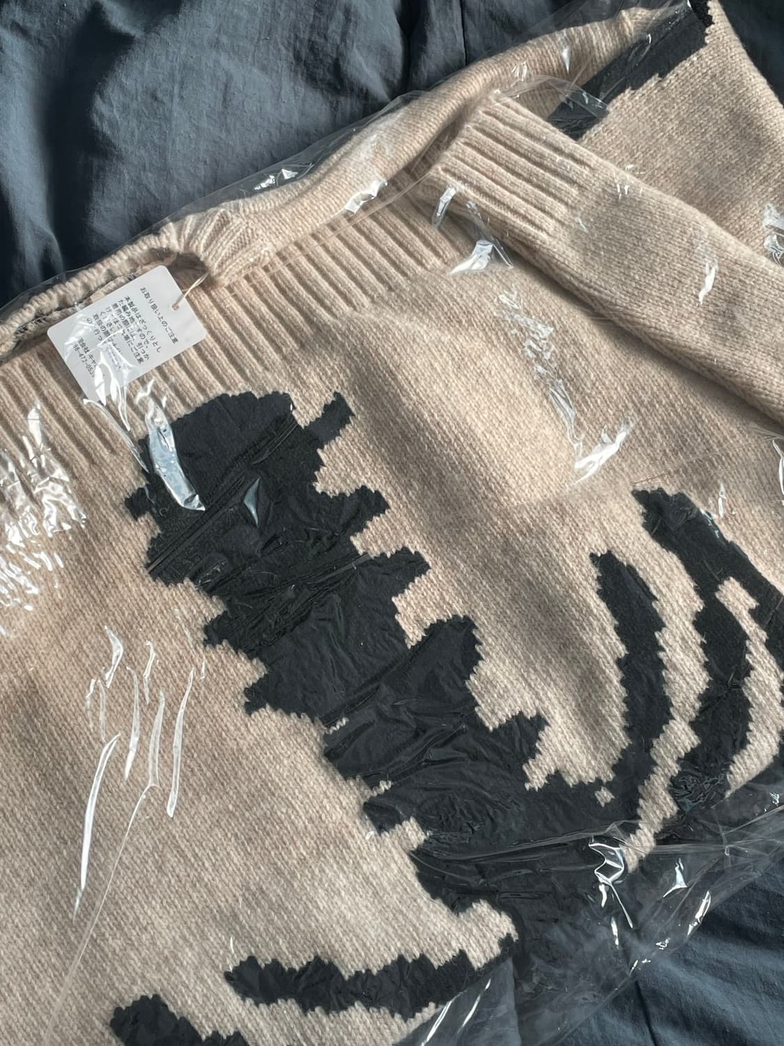 캐피탈 5G 울 본 크루넥 스웨터 키나리 상품이미지3