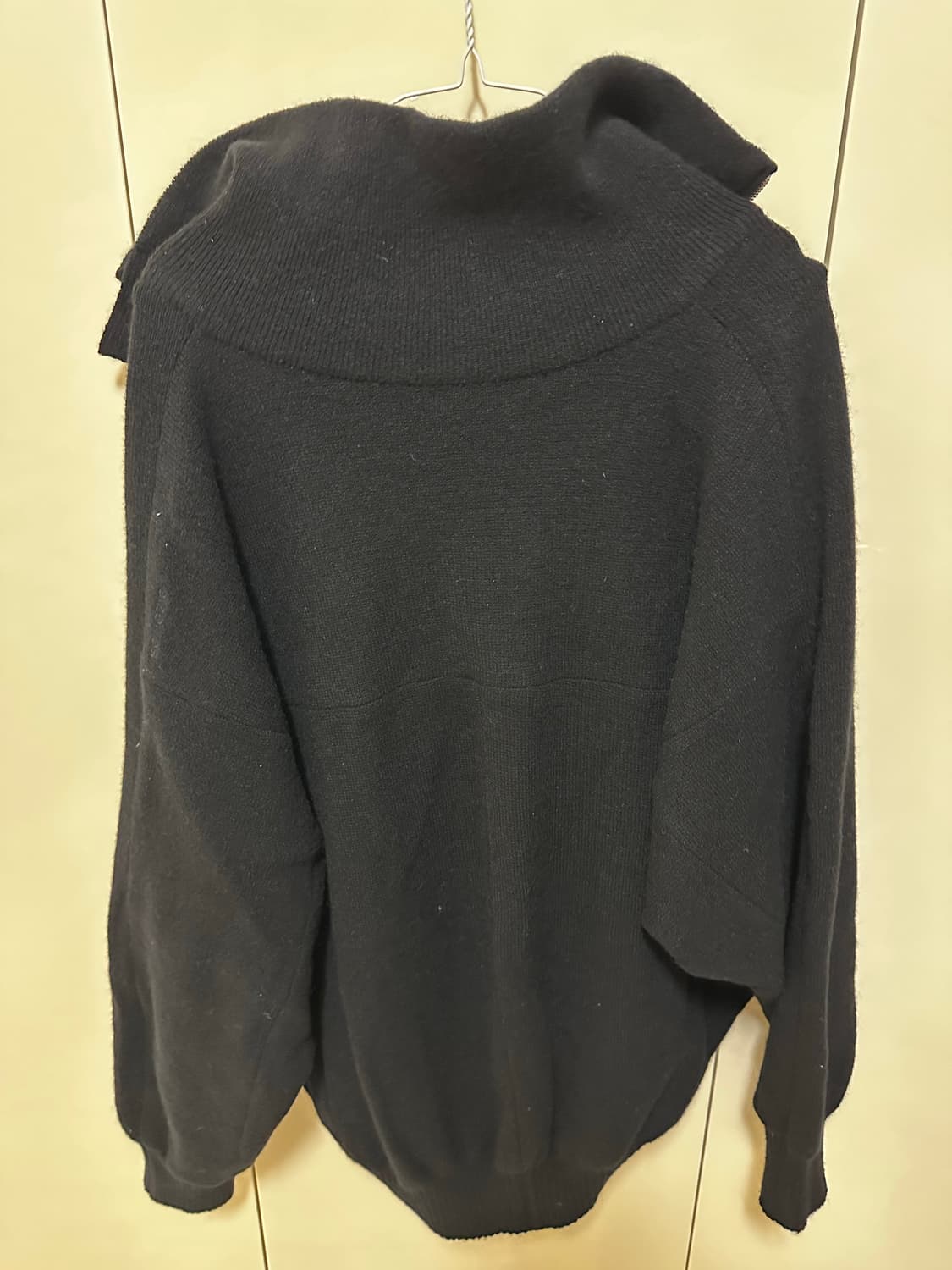 송지오 x 배정남 하이넥 니트 집업 상품이미지8