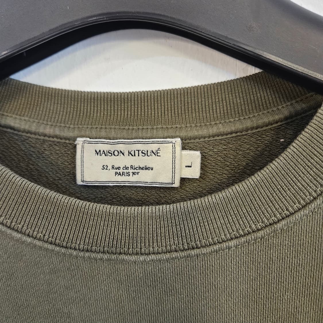 메종키츠네 폭스 패치 맨투맨 L 올리브 상품이미지3