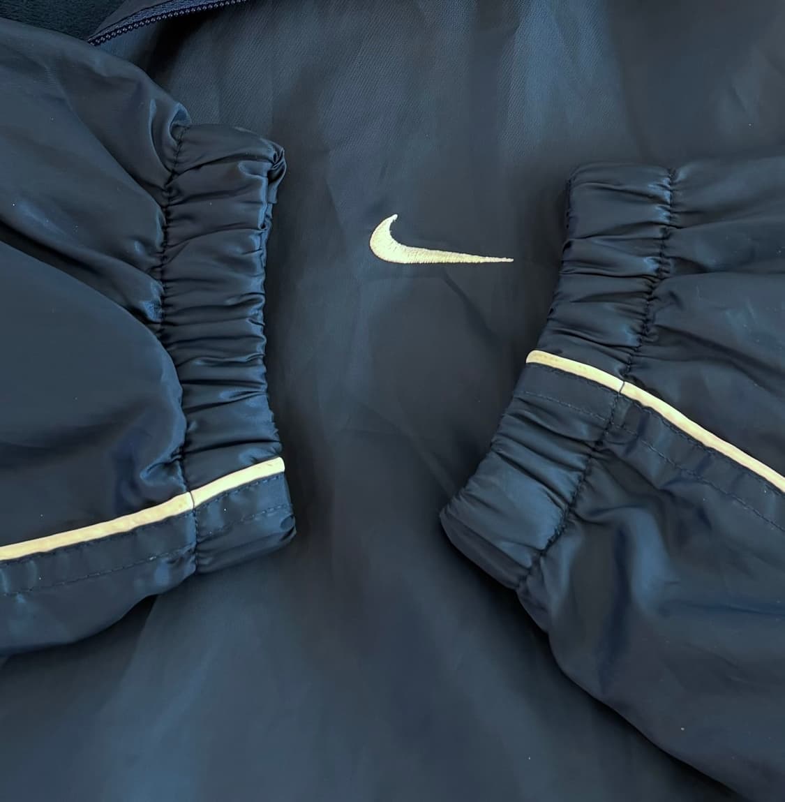 Nike 나이키 빈티지 빅로고 바람막이 상품이미지3