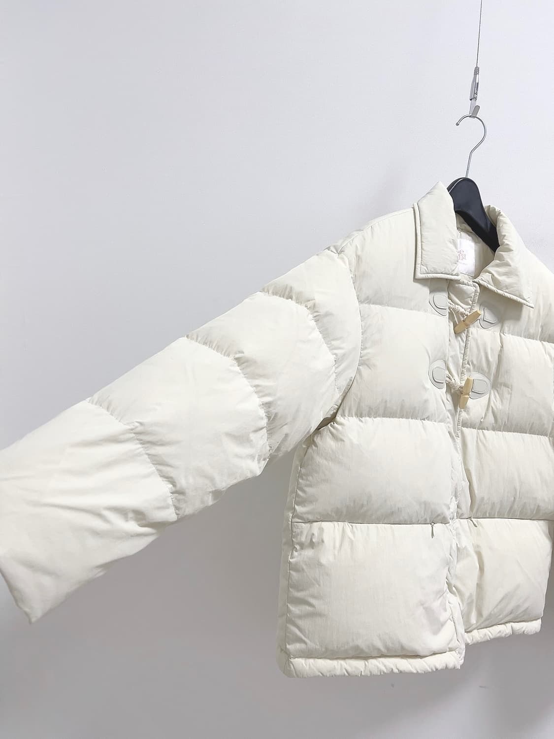 르니나 토글 포인트 덕다운 패딩 상품이미지4