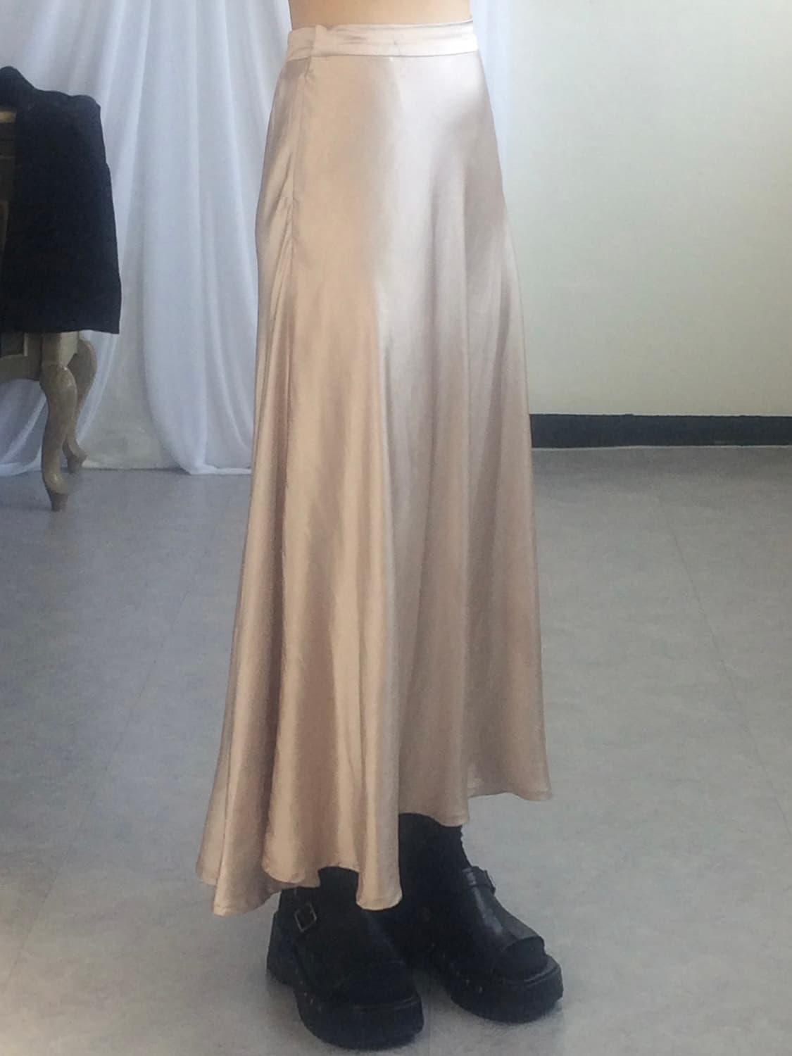 Glossy long skirt 상품이미지8