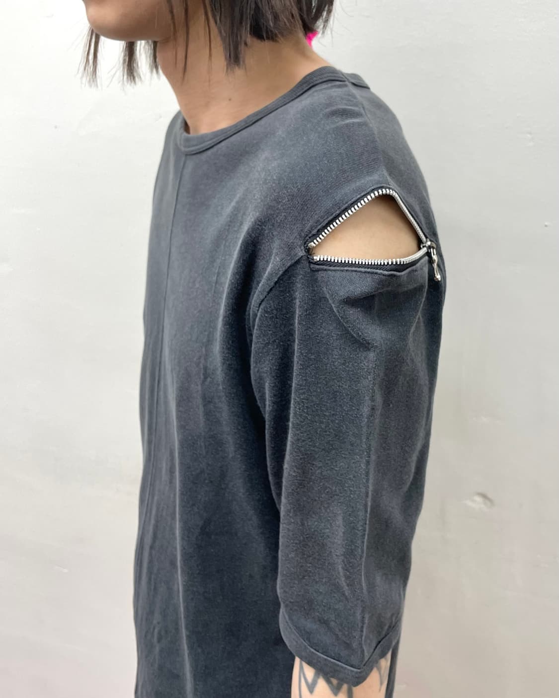 shoulder zipper gray T-shirt 상품이미지3