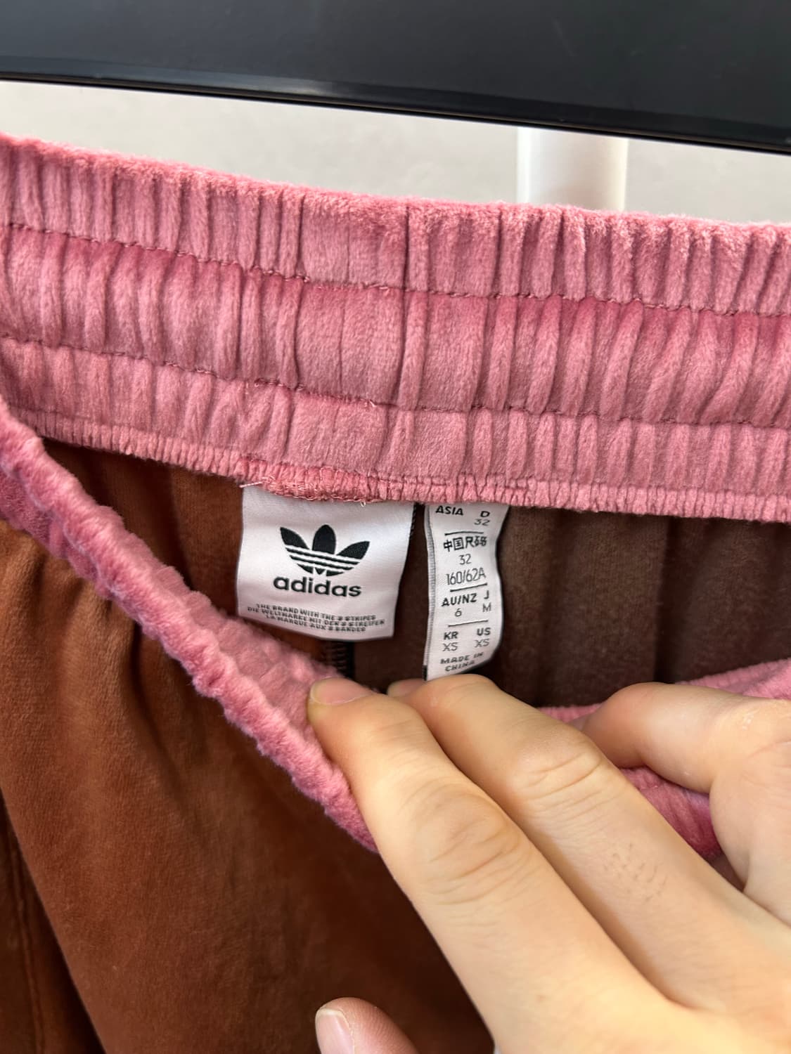 아디다스 오리지널 컬러 블록 벨벳 조거팬츠 상품이미지6