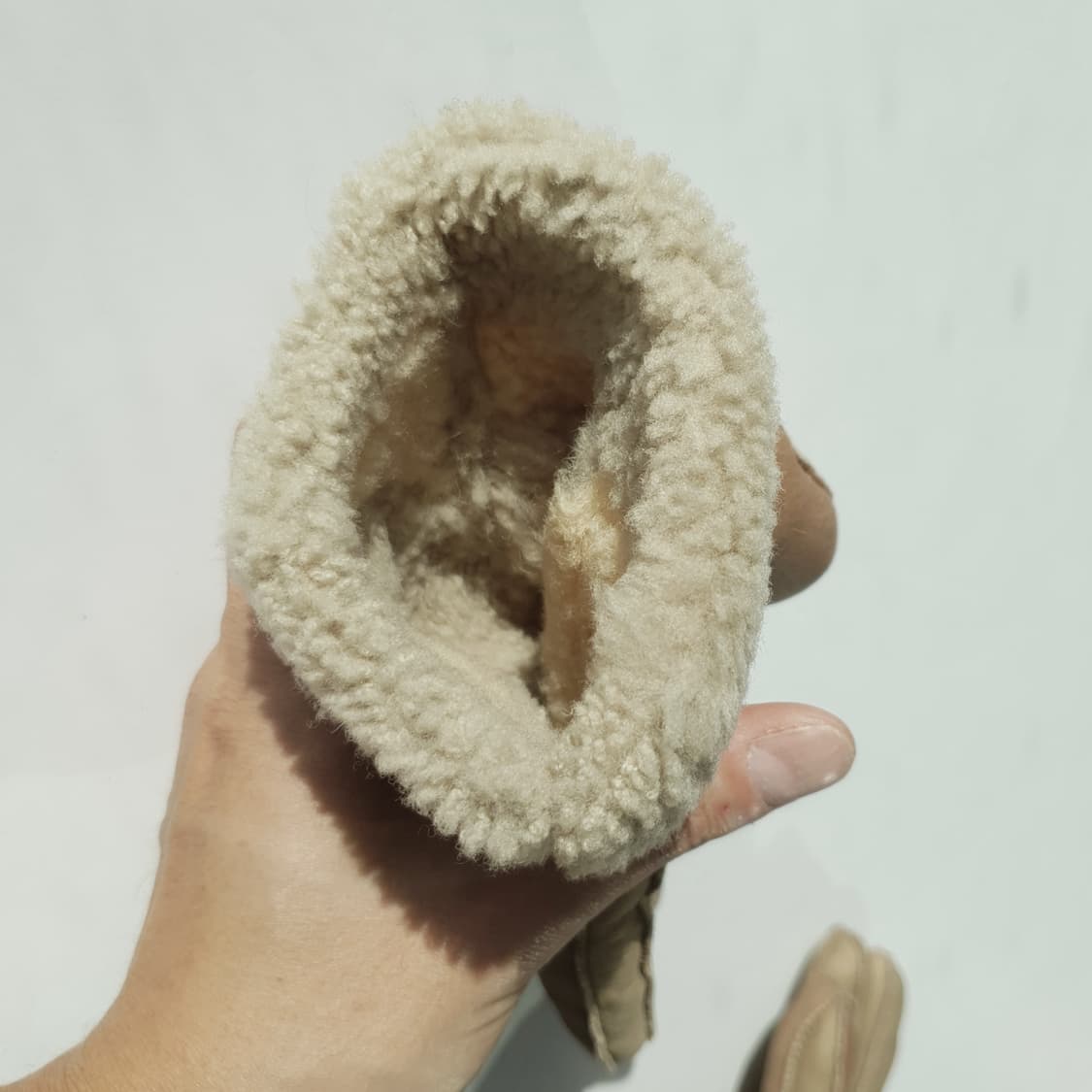 TAKEO KIKUCHI shearling gloves 상품이미지9