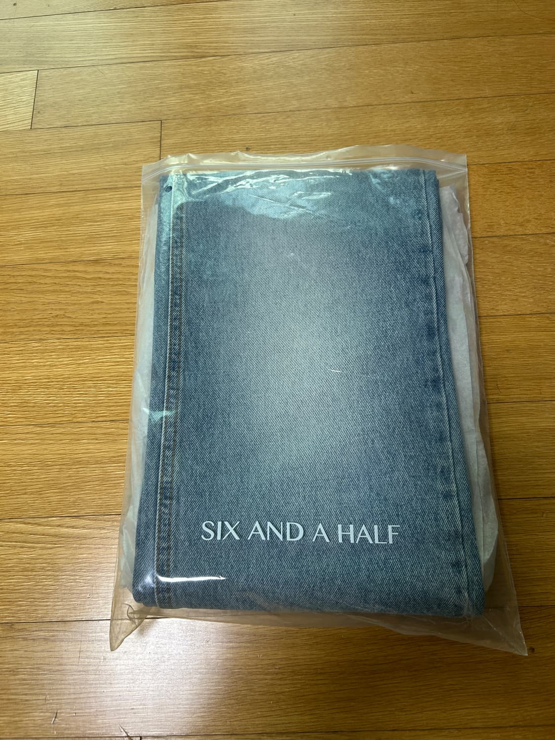 식스앤어하프 MID RISE WIDE STRAIGHT - WORN BLU 상품이미지5