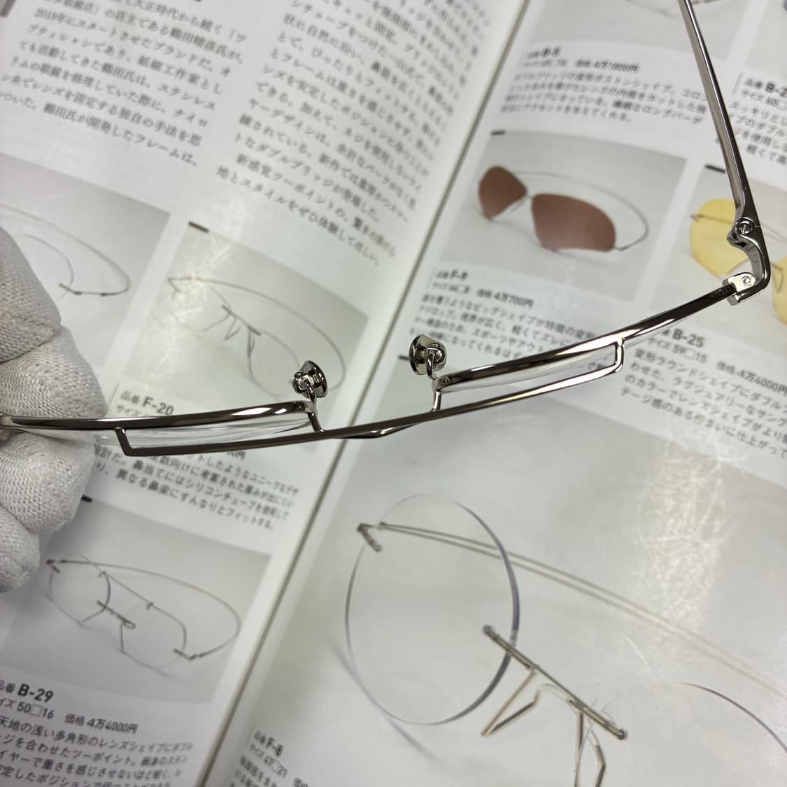 LINDA FARROW 린다패로우 투브릿지 실버 티타늄 일본 제작 안경 상품이미지9