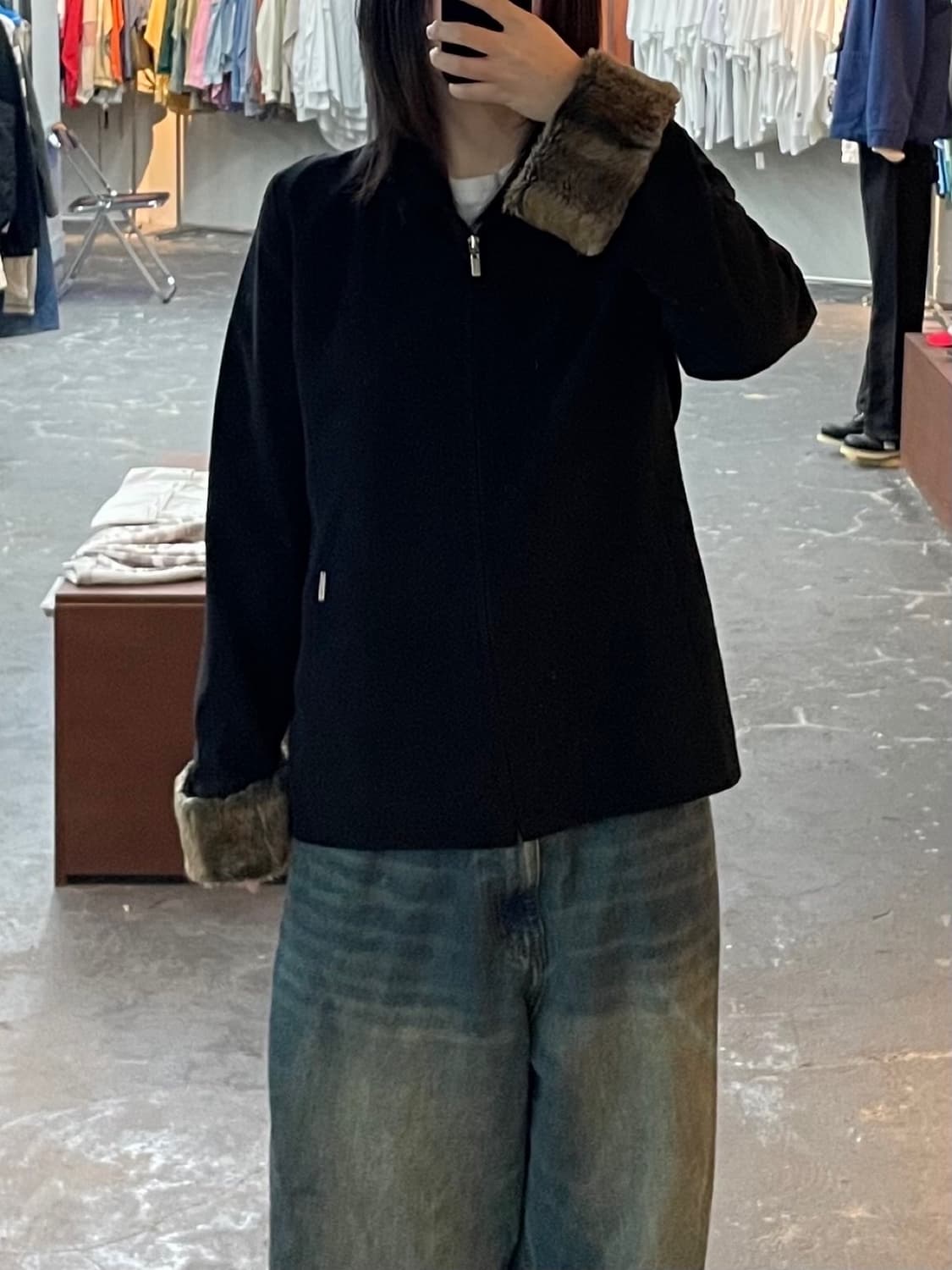 발렌시아가 퍼 블랙 집업 자켓 H1406 상품이미지1