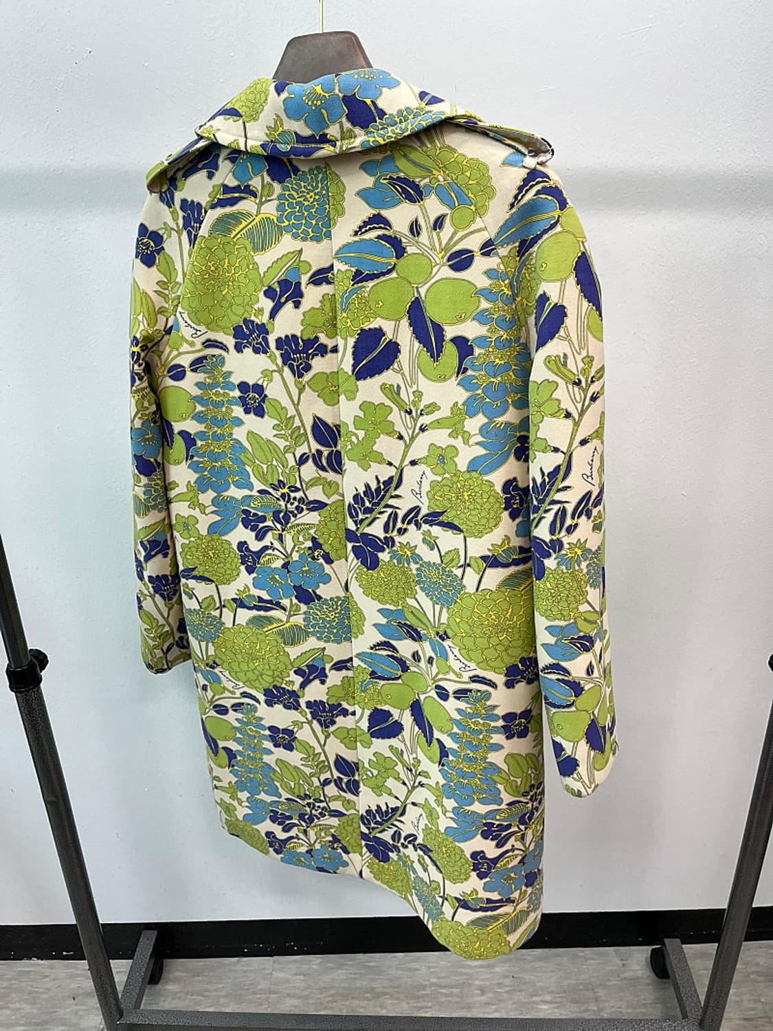 여) 버버리 이태리 플로럴 코트 상품이미지6