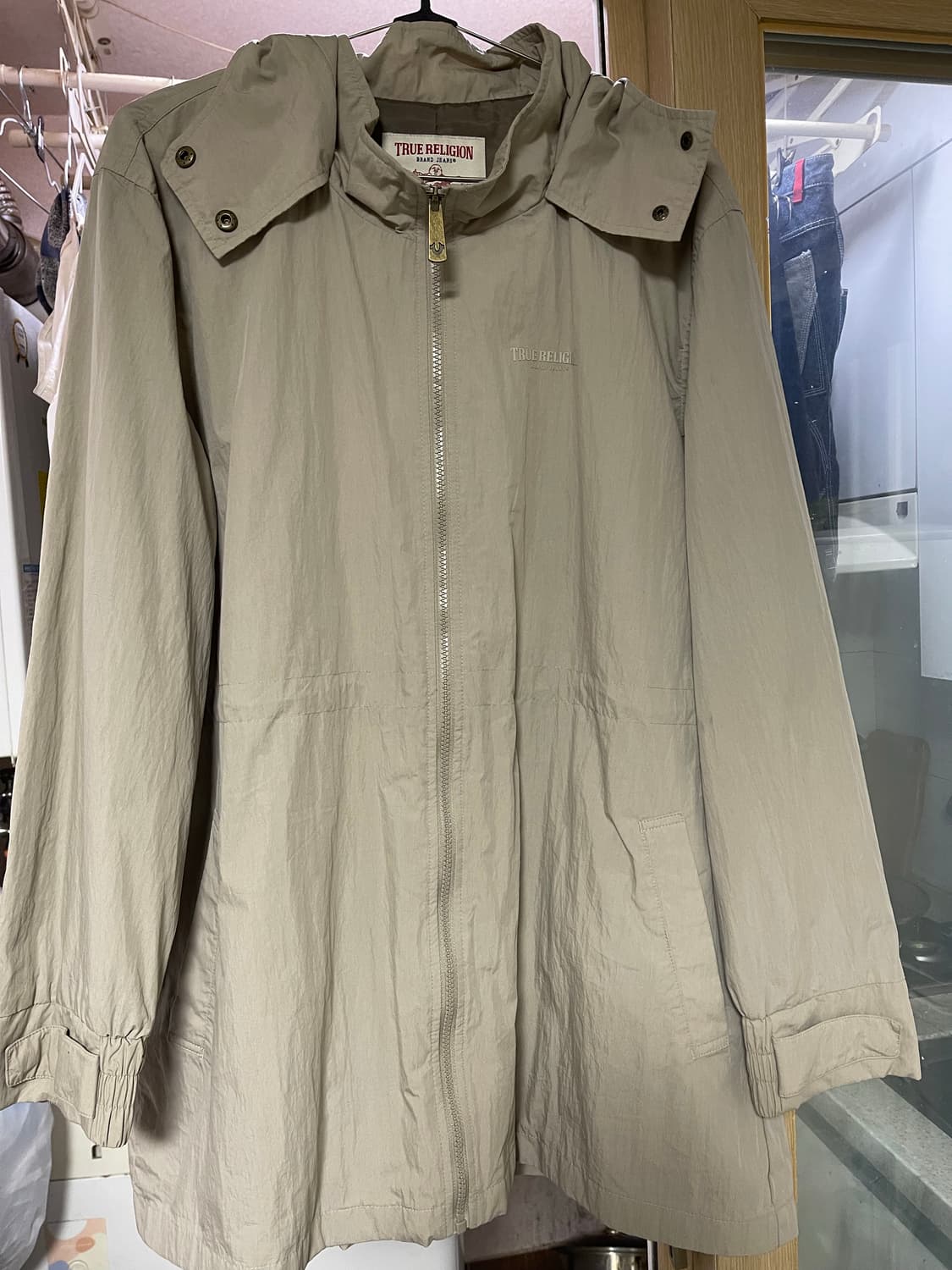 트루릴리젼 후드 바람막이 자켓 베이지 상품이미지1