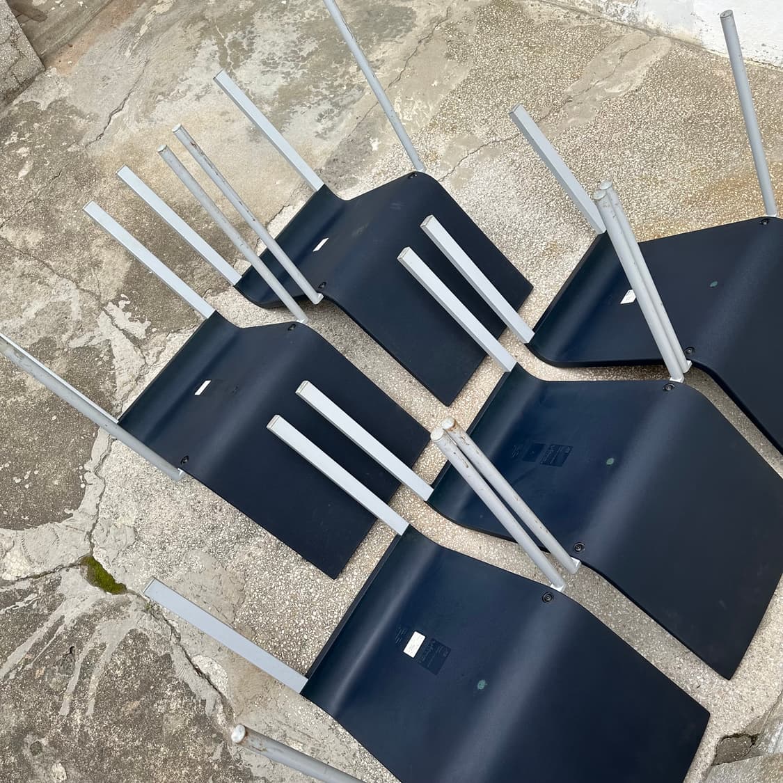 비트라 vitra 03 체어 이태리 스택커블 stackable 네이비의자 상품이미지7