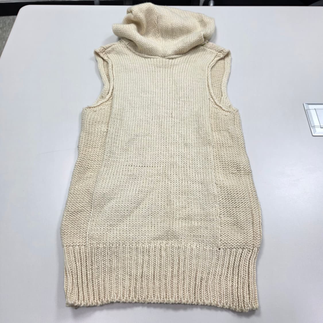 빈티지) 하구미모리걸st 아오이유우 아이보리 후드니트베스트 상품이미지3