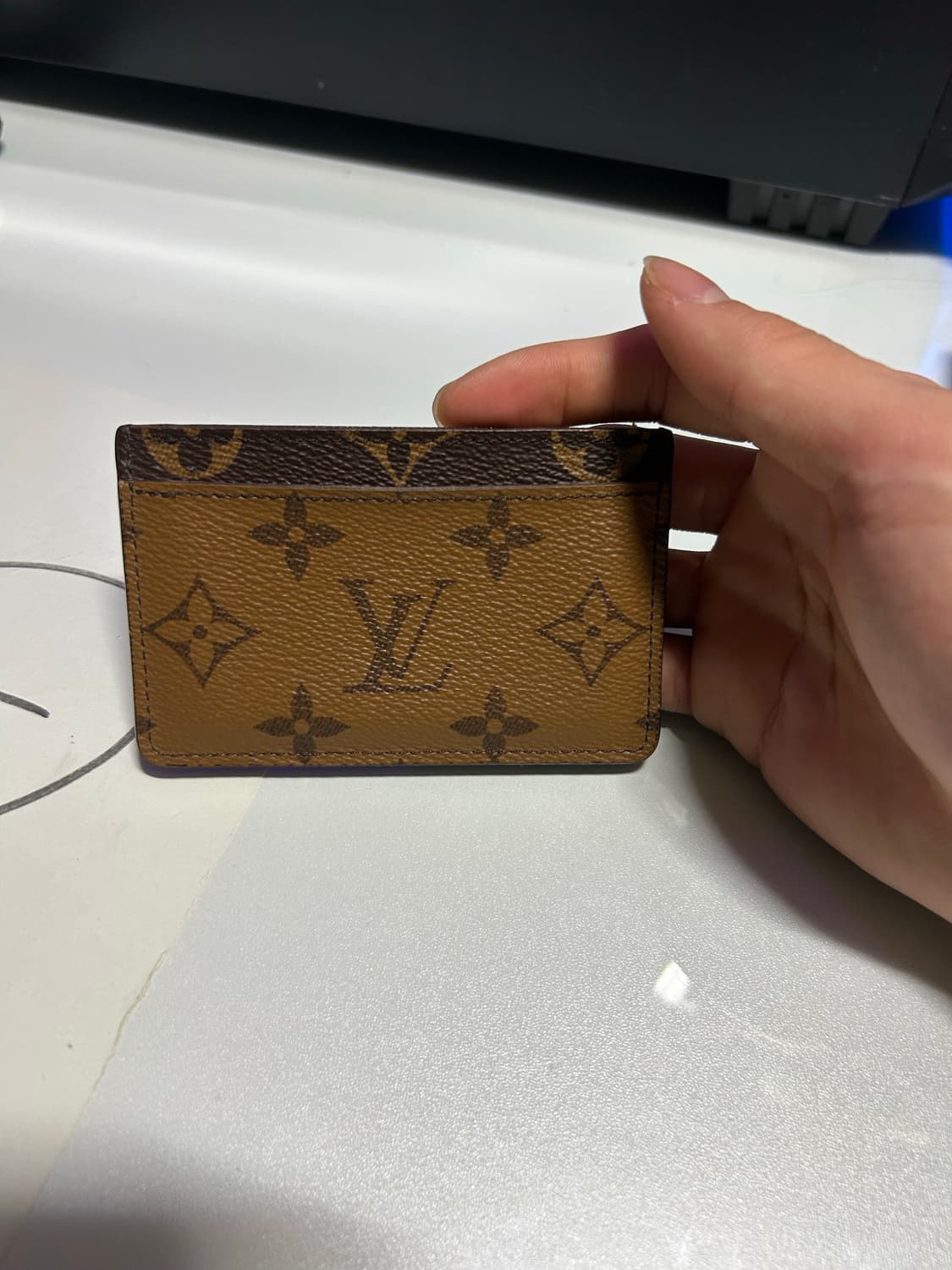 루이비통 리버스 카드지갑 상품이미지2