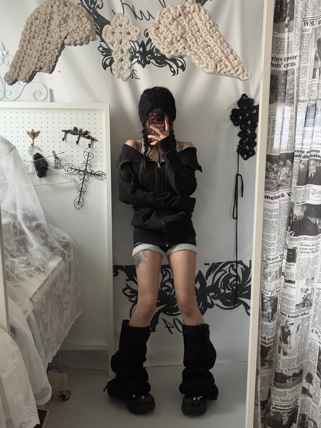 • Black High-Neck Loose-Fit Hood Zip-Up 상품이미지4