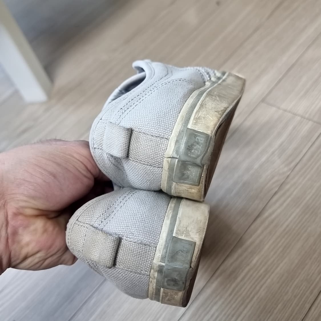 아디다스 니짜 트레포일 회색 스니커즈(230) 상품이미지3