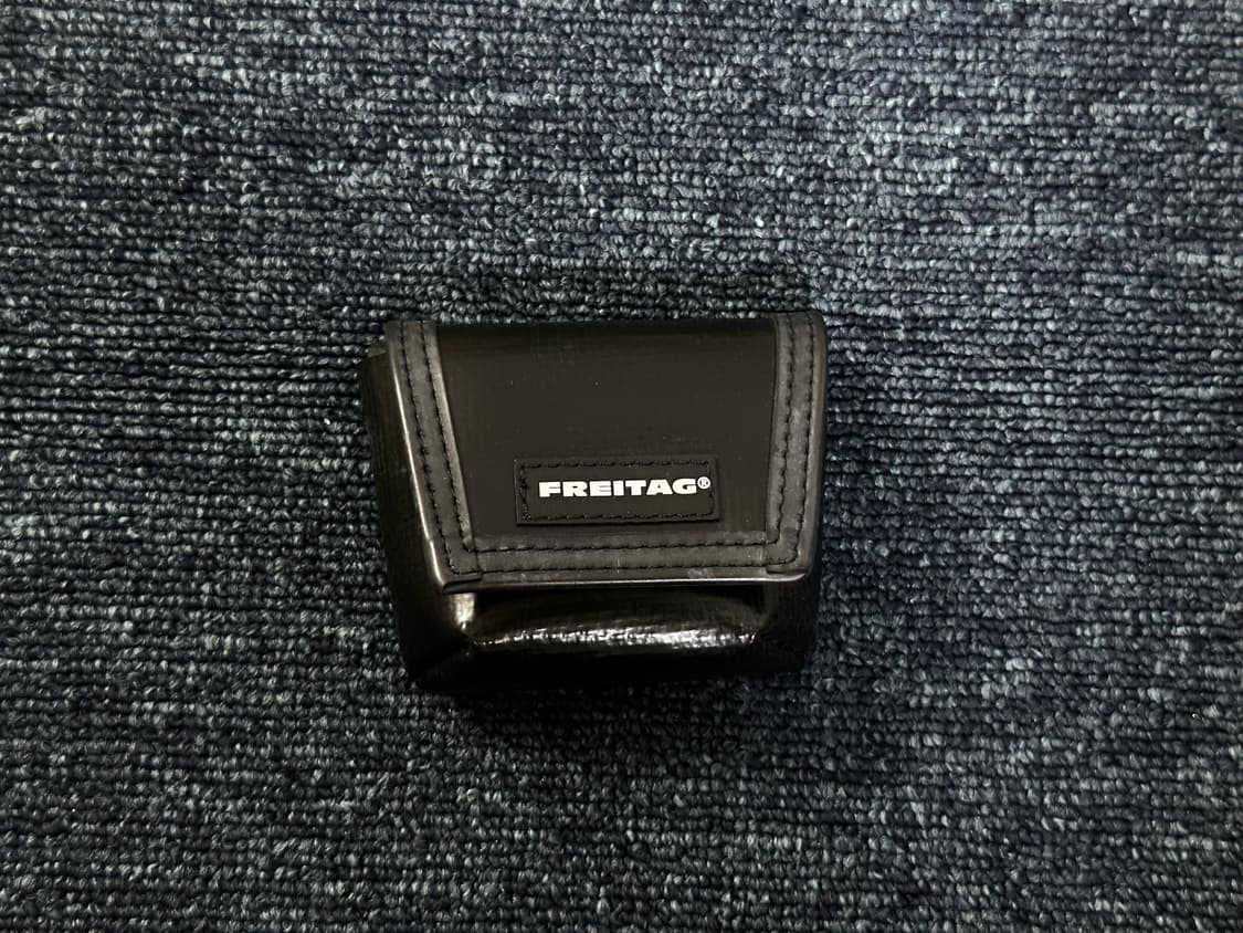 새제품 Freitag 프라이탁 미니 키링 판매(에어팟파우치) 상품이미지1