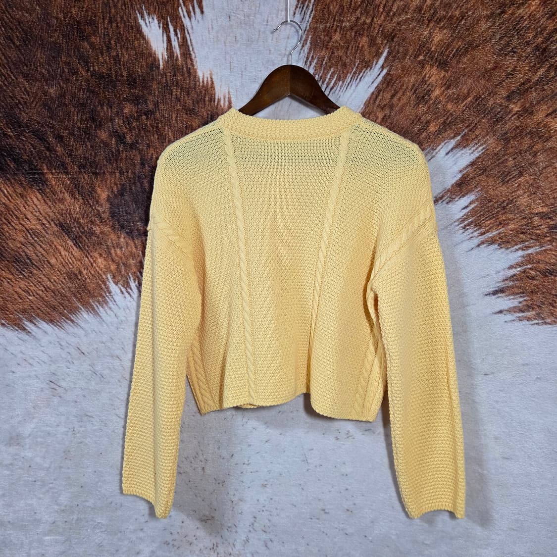 옐로우 꽈배기 크롭 니트 가디건 상품이미지4