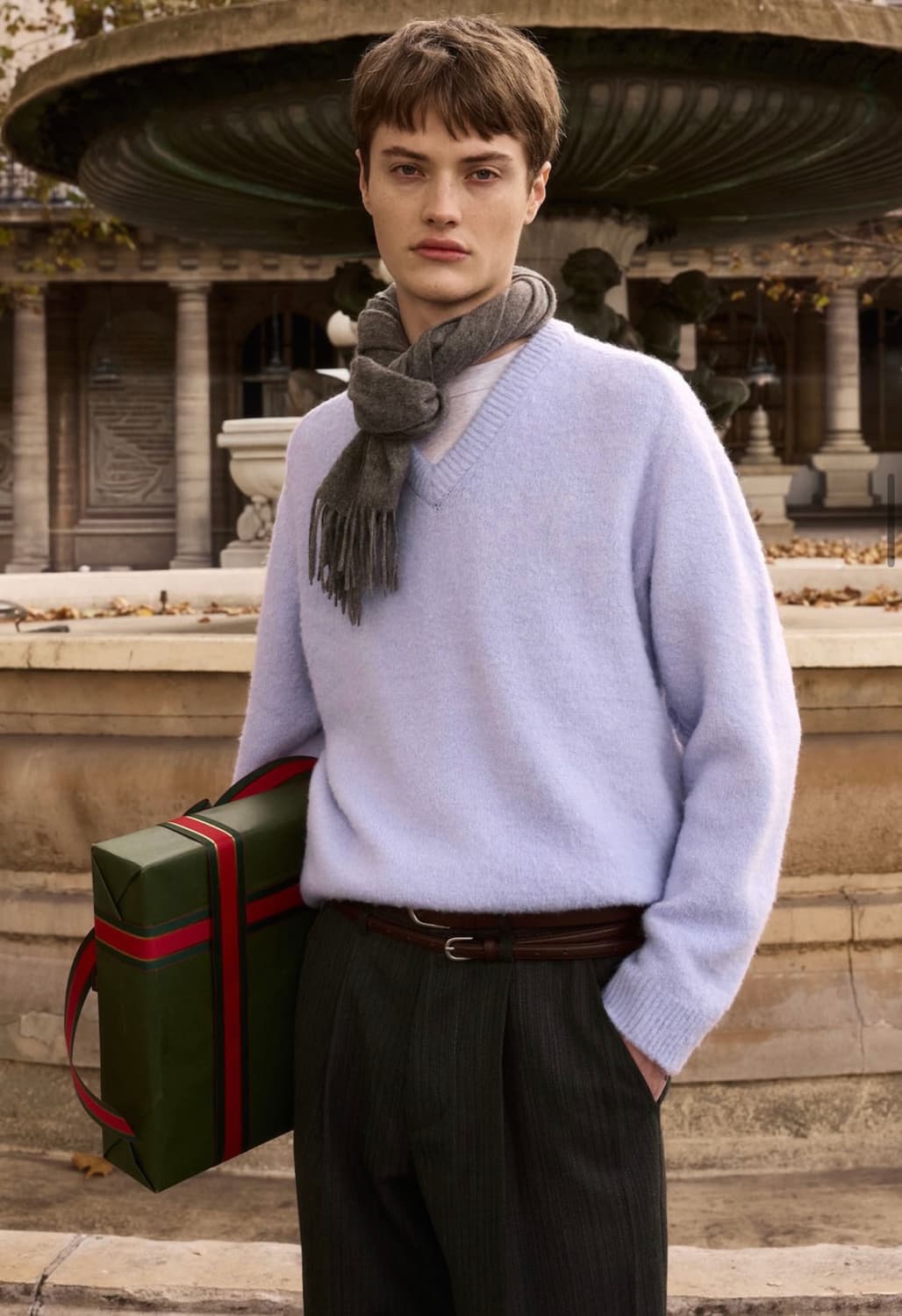 구매 / STU 부클 브이넥 니트 퍼플 M 상품이미지1