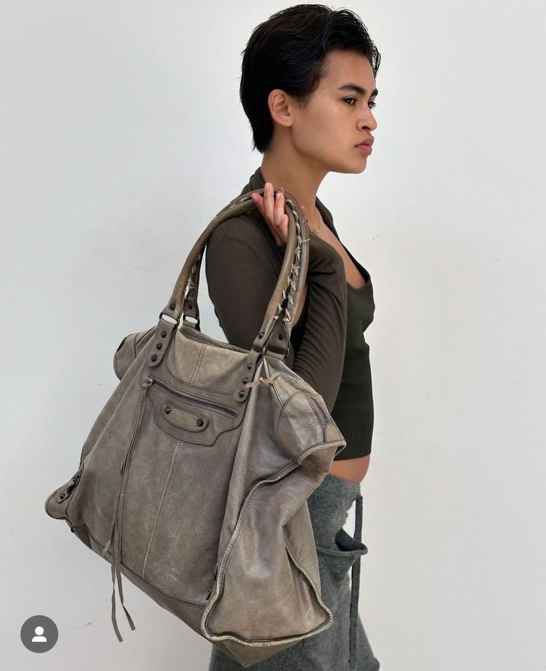 발렌시아가 르 시티 모터백 XL 위켄더 상품이미지9