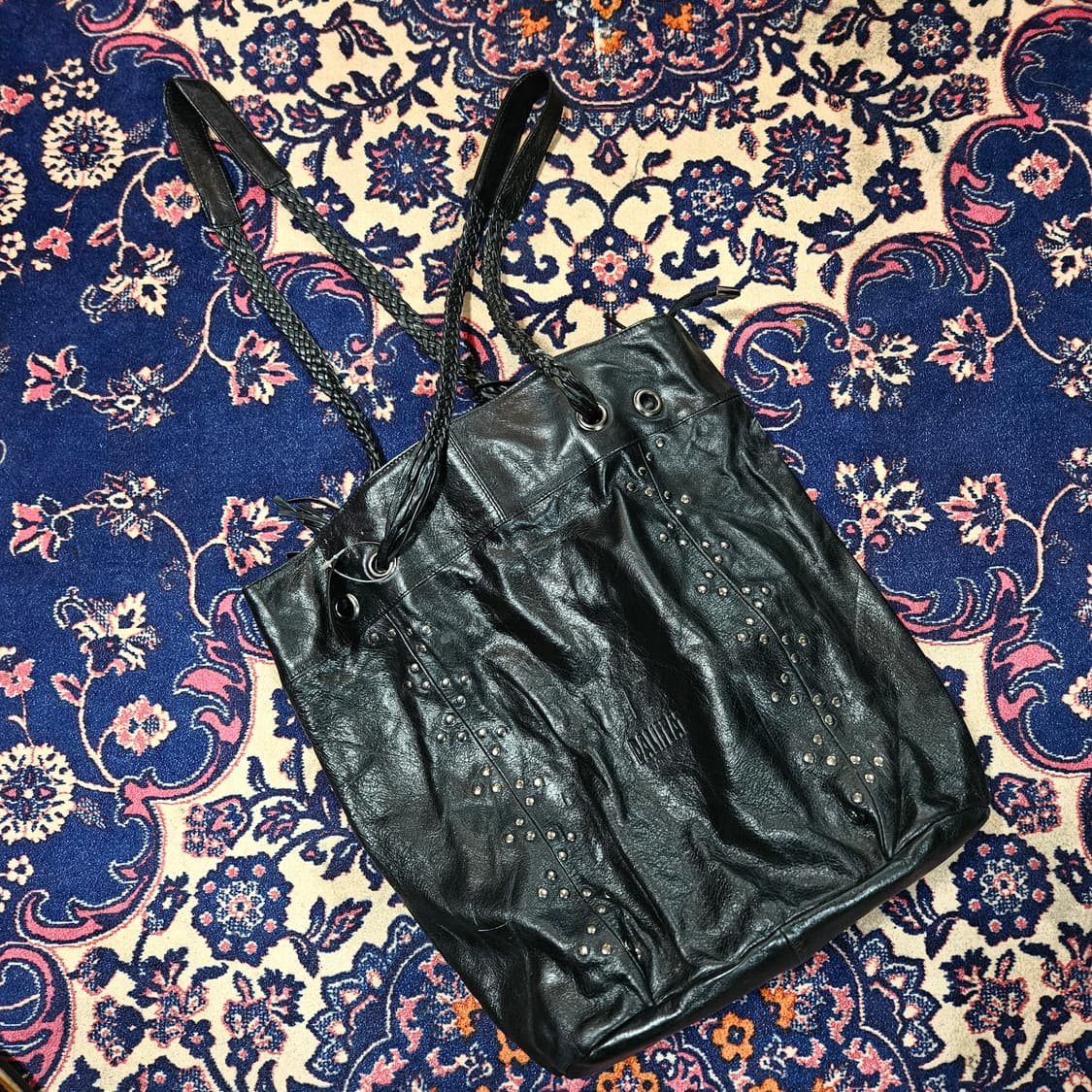 DALIFEAT 스터드 가죽 센터로고 보헤미안 토트백 상품이미지1