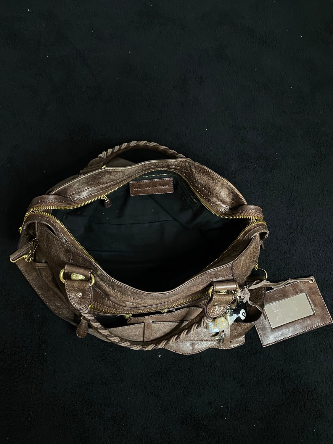 발렌시아가 모터백 상품이미지7