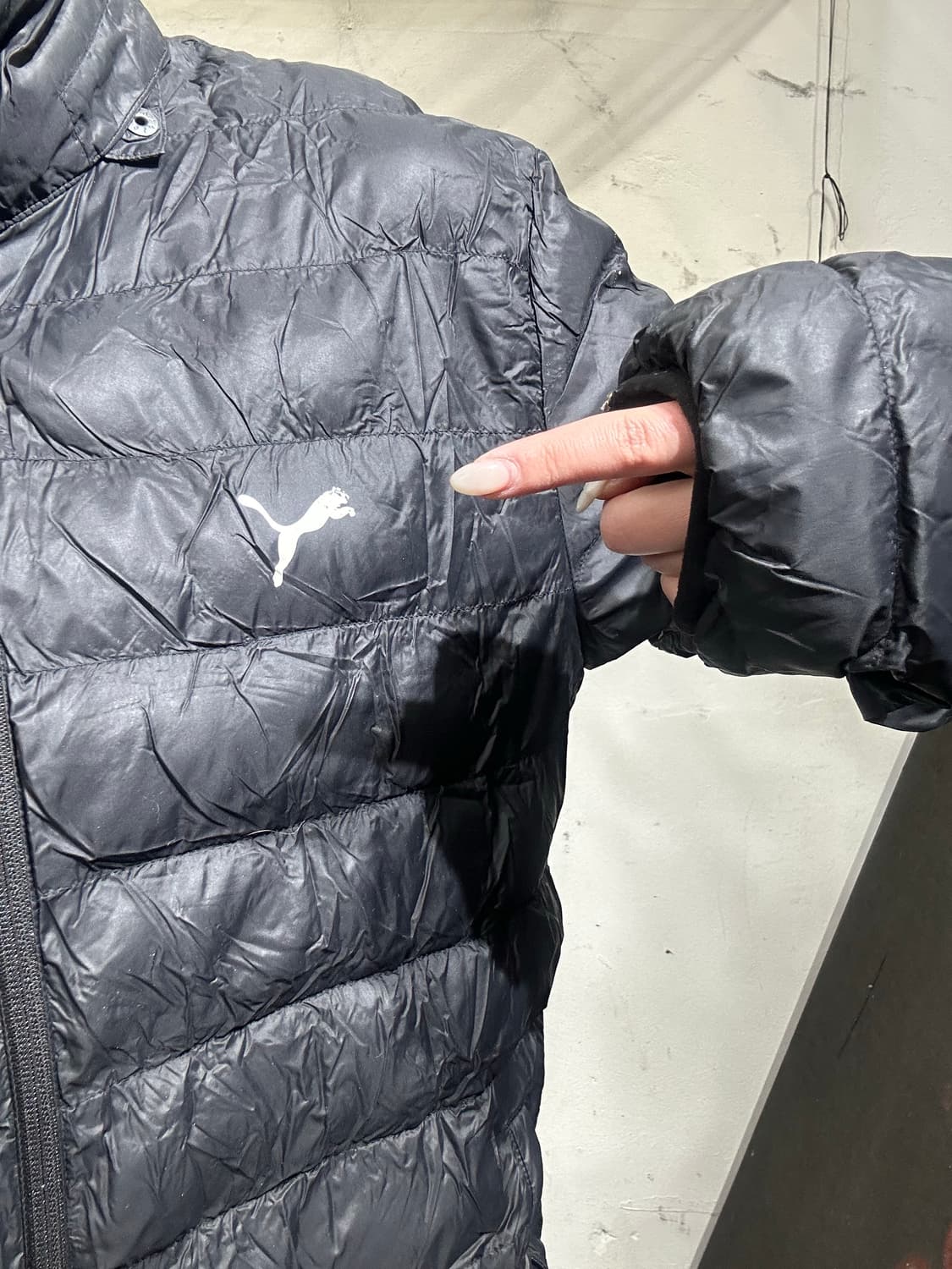 푸마 bmw 블랙 경량 패딩 자켓 점퍼  상품이미지4