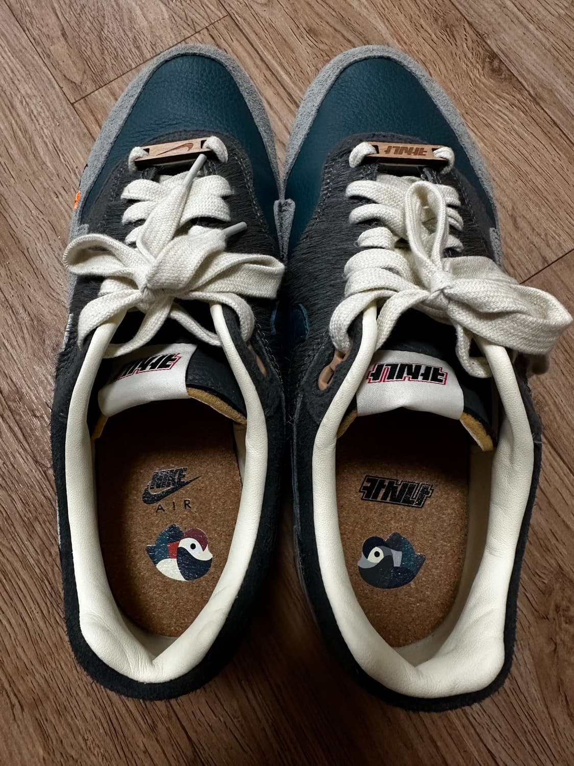 나이키 x 카시나 에어맥스 원앙 그레이 265 상품이미지3