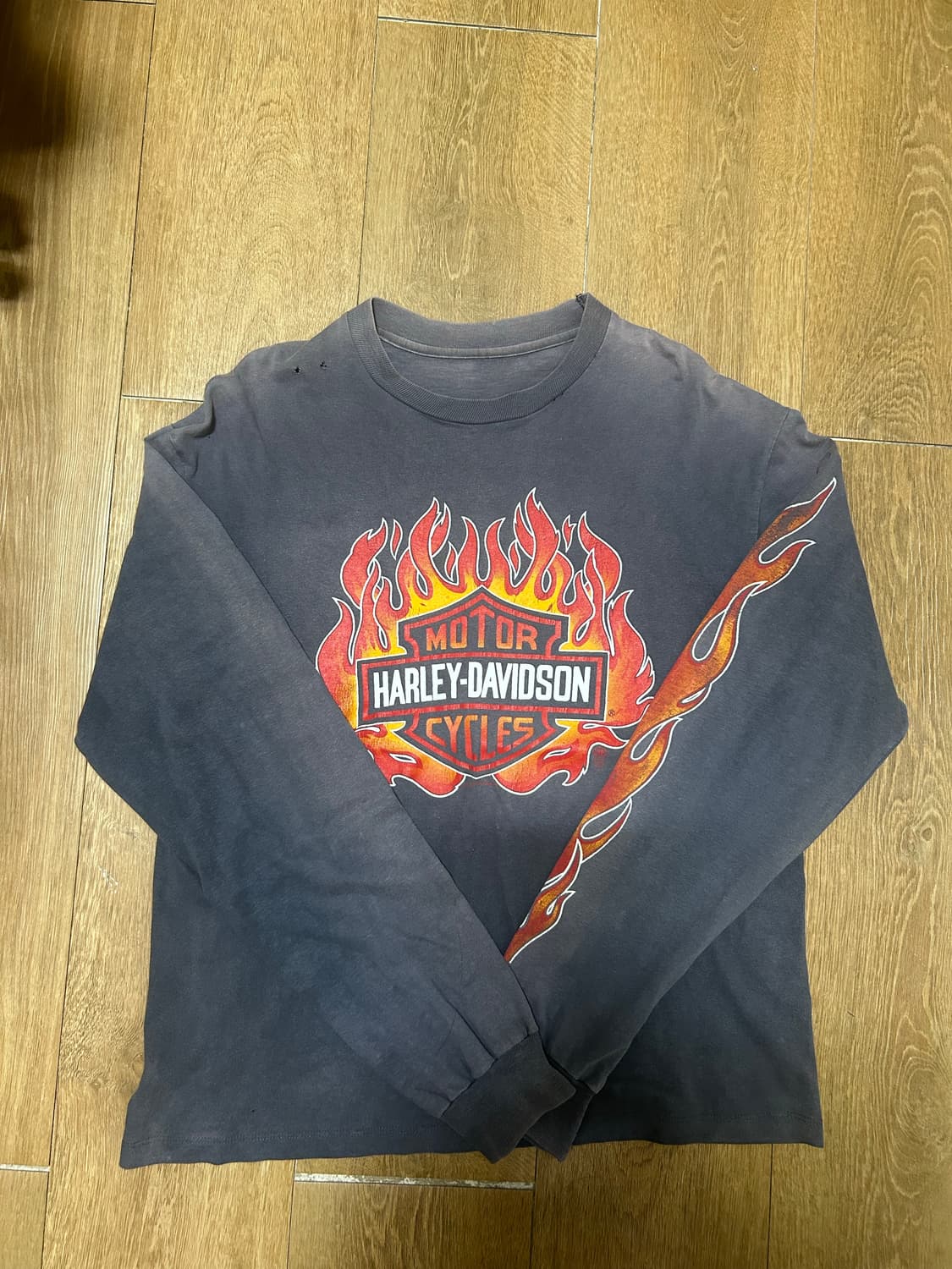 빈티지 할리데이비슨 딜러쉽 롱슬리브 티셔츠 (1983년) 상품이미지1