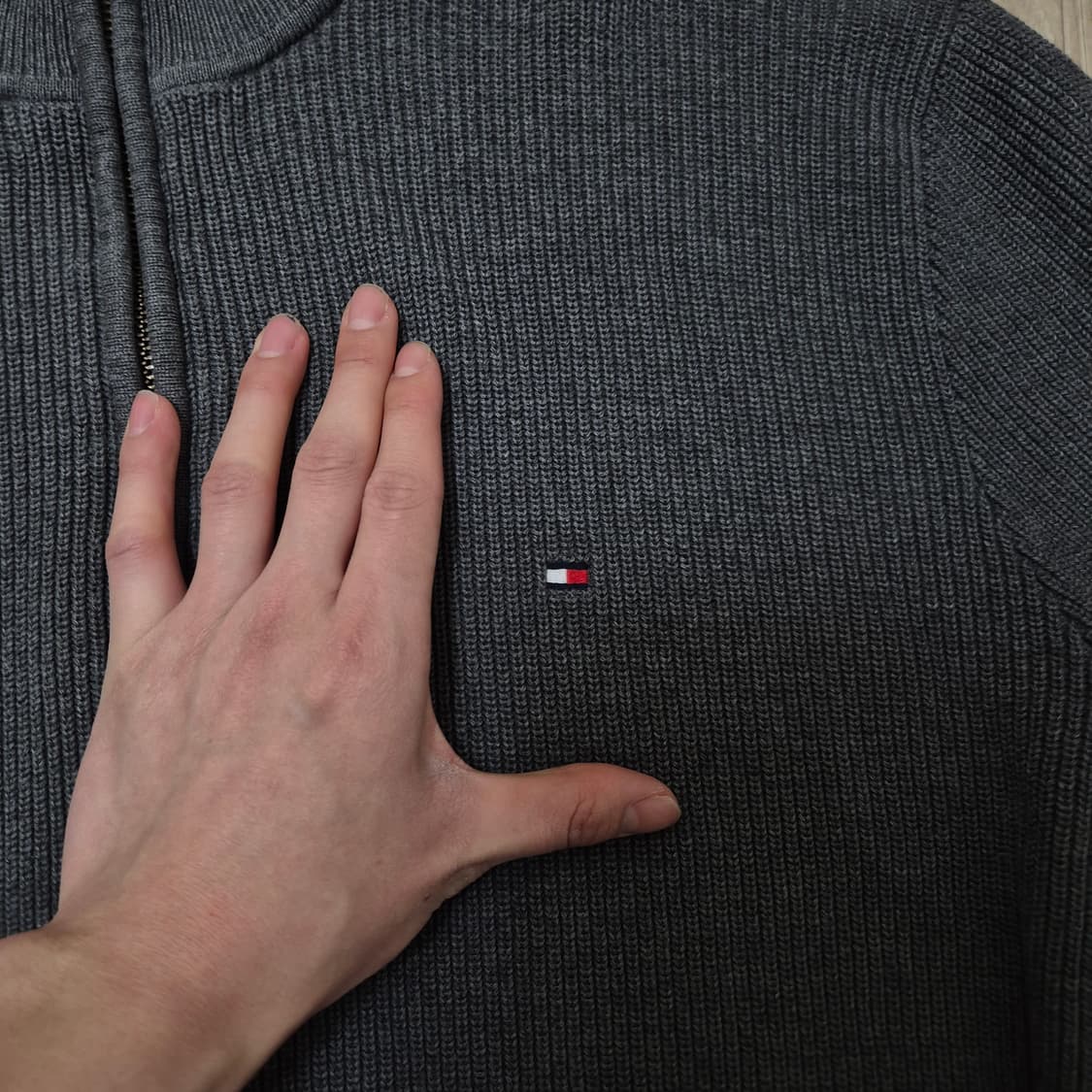 타미힐피거 미니플래그 남성 니트집업 L(100) 상품이미지6