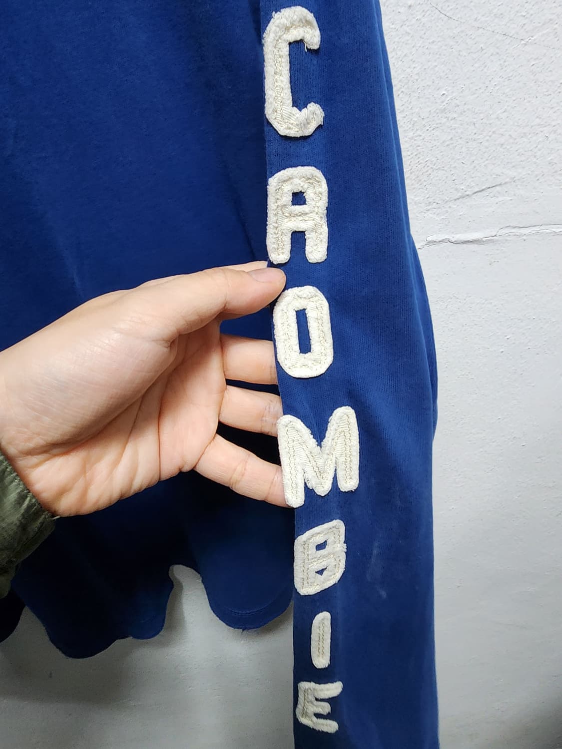 아베크롬비 레터링 머슬핏 긴팔 티셔츠  상품이미지3