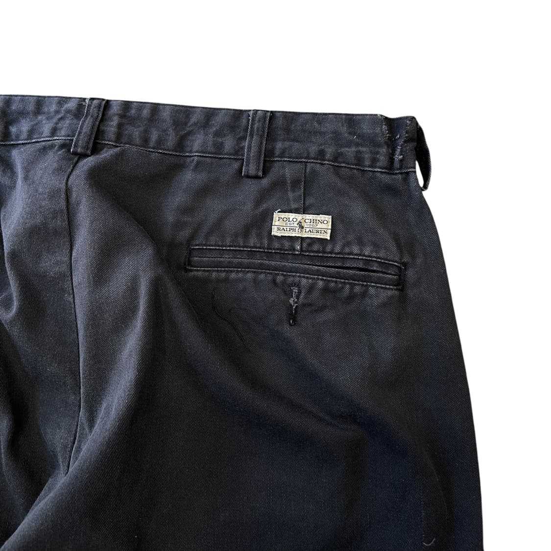 폴로 랄프로렌 네이비 투턱 치노 팬츠 상품이미지5