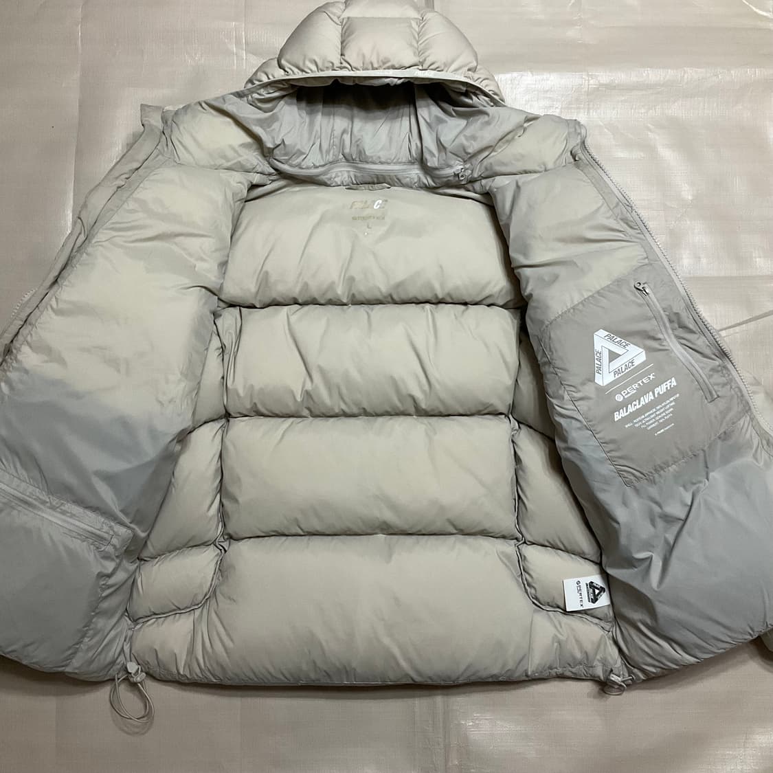 23FW 팔라스 퍼텍스 매트 바라클라바 푸퍼 L 상품이미지4